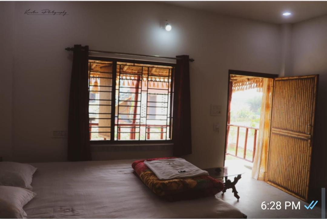 Kopai View Hotel Bolpur Kültér fotó